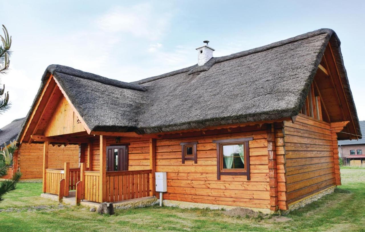 3 Bedroom Cozy Home In Mscice Podamirowo Zewnętrze zdjęcie