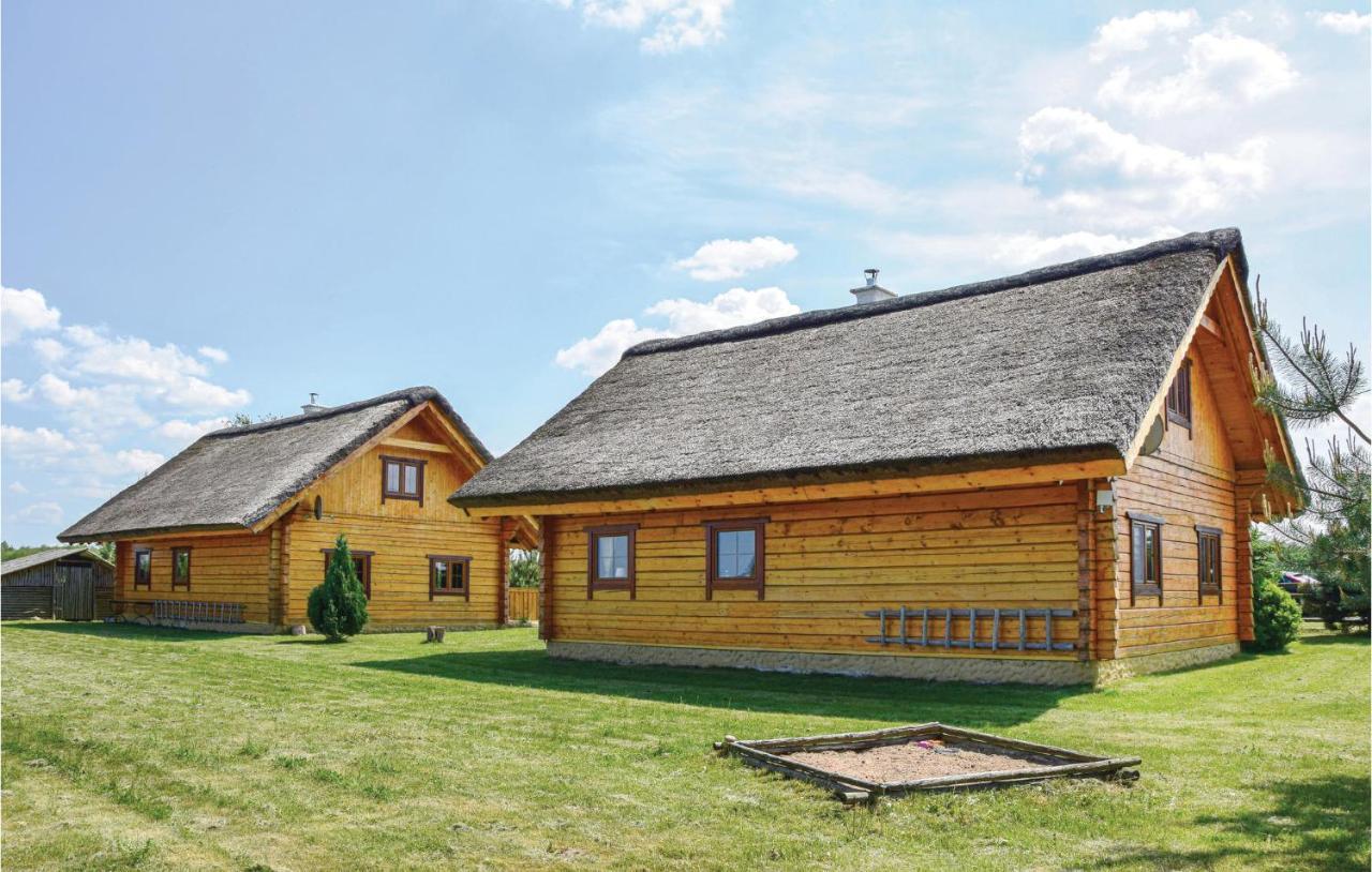 3 Bedroom Cozy Home In Mscice Podamirowo Zewnętrze zdjęcie